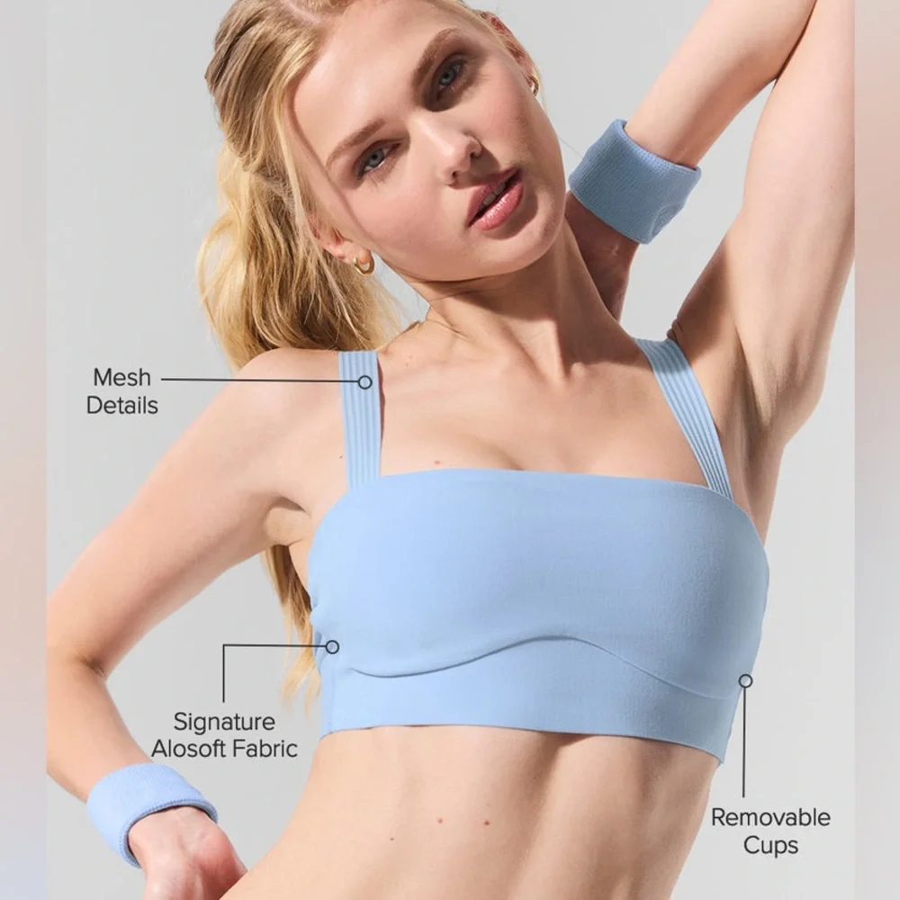 NWT Alo Yoga‎ Alosoft Serve It Up Bra Seashell Blue Large